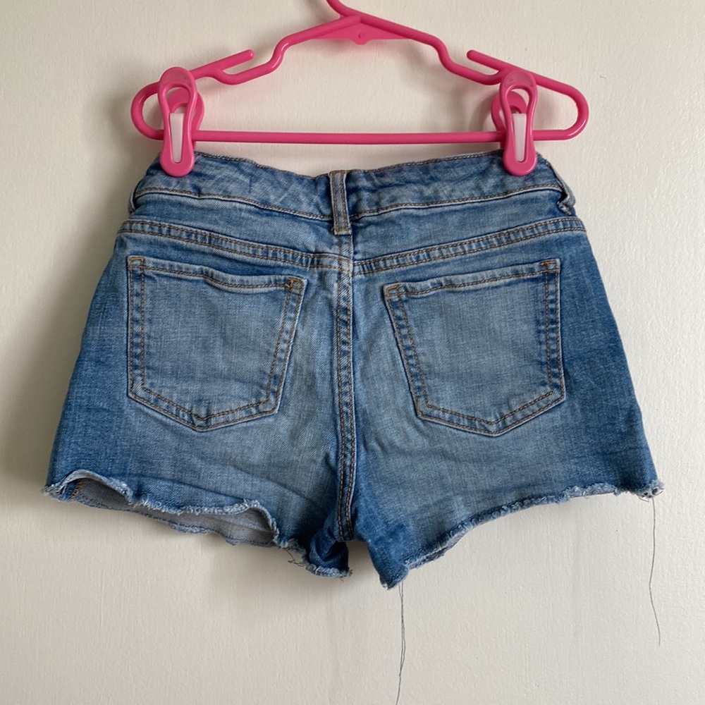 Gap Kids girls’ size 10 regular jean shorts - Picture 7 of 9